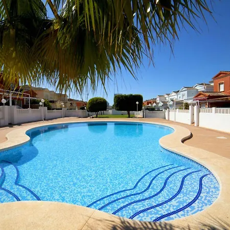 Holiday home Global Ni Hao - By Global Holidays 17197 *